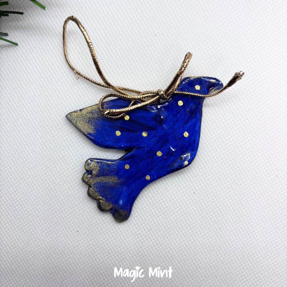 turturica albastru cu auriu